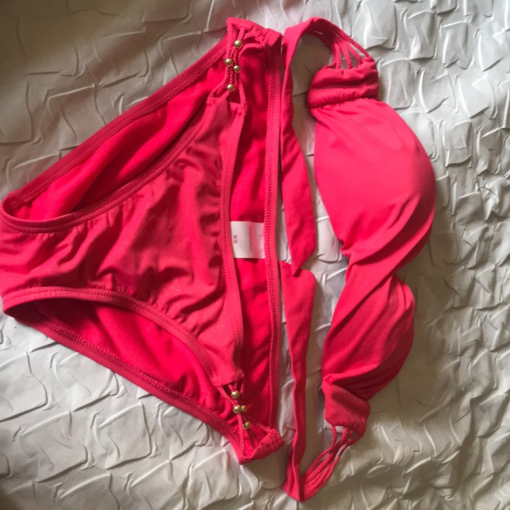 Bathing suit size M in very good condition
